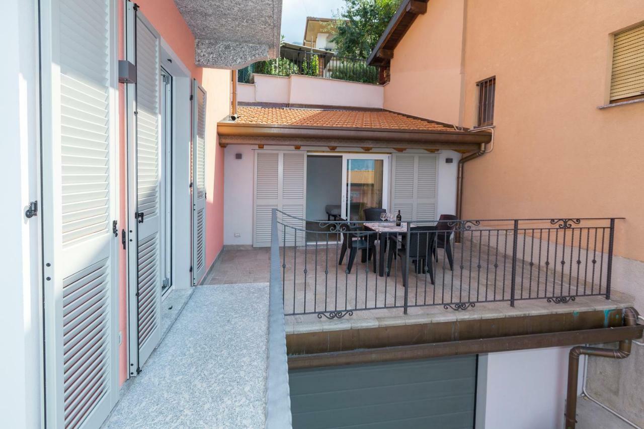 Casa Fiore Lezzeno Exterior foto